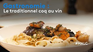 Gastronomie  le traditionnel coq au vin [upl. by Alithia]