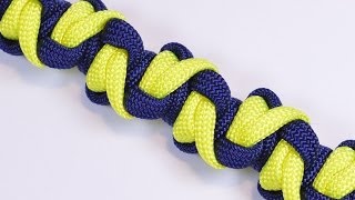 Make the quotSnake Fangsquot Design Paracord Survival Bracelet  BoredParacord [upl. by Nodyarb]