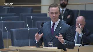 Kriminaliteten urartar i Sveriges paralellsamhällen – Tobias Andersson [upl. by Liss]