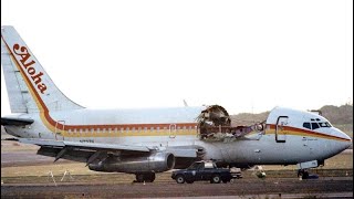 Explanation of aloha airlines flight 243 [upl. by Anitniuq]