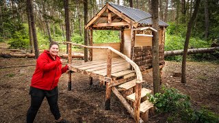 Stelzenhaus Geländer und Verkleidung  Outdoor Spielplatz selber bauen [upl. by Ertsevlis]