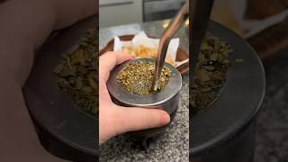 Yerba Mate Argentina Mates con bizcochos caseros [upl. by Acinor363]