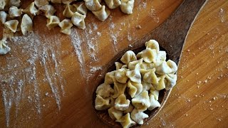 Kayseri Mantısı Nasıl Yapılır Turkish tradational meat pasty recipe [upl. by Genesa]