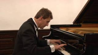 Martin Dombrowski spielt Chopin [upl. by Nunnery]