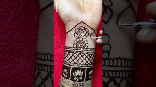 Henna Easy Pattern  Simple and Basic Mehendi Design  Beginner Floral Mehandi short youtubeshorts [upl. by Ingemar]