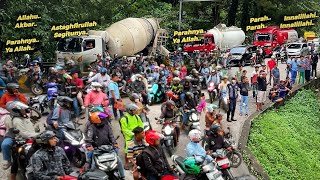 MIRIS🥲 HATI SOPIR JAWA MENANGIS  Ribuan Pemotor Jadi Saksi Truk Plat quotBquot Tersiksa Di Tikungan [upl. by Treblah759]