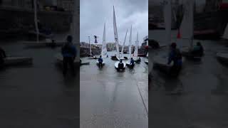 Veleros en el muelle de San Sebastián con mucho viento [upl. by Adnawal966]