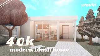 40K BLUSH MODERN HOME NOGAMEPASS  BLOXBURG SPEEDBUILD [upl. by Kamilah]