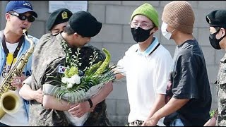 Kim Seokjins Military Discharge  The Members came to receive him BTS [upl. by Nolyd460]