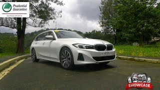 BMW 318i Touring  Showcase [upl. by Ahseekal]