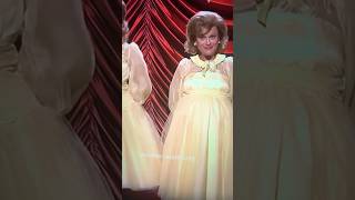 Dooneese is so funny funny snl comedy performance trending music broadway [upl. by Lorou370]