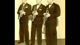 Harry James quotCiribiribinquot with Benny Goodman 1939 [upl. by Eednak730]