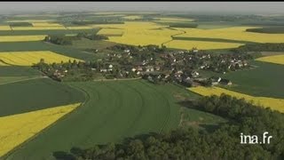 France  champs de colza village et montgolfière [upl. by Dazhehs]