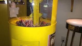 TootsiePop candy vending machine [upl. by Shaver]