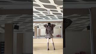 This Dance was SO WELL Designed rose apt douyin tiktok [upl. by Airlie701]