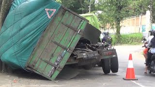 GARA GARA BAN BOCOR BAK TRUK COPOT [upl. by Michella]