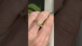 Estate 18ct Yellow Gold Peridot Irish Claddagh Ring ring claddagh irish [upl. by Cila]