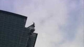 Extreme Felix Baumgartner jumping off Taipei 101 首次從101跳樓成功 [upl. by Amasa]