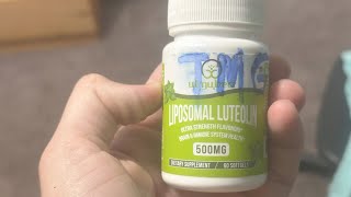 Liposomal Luteolin 500MG Up close look at the bottle and softgels [upl. by Boylston]