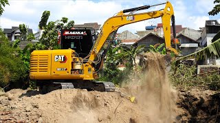 CAT 305 Mini Excavator Digging Backyard [upl. by Ardell]