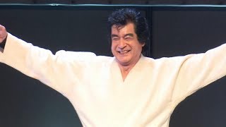 Segata Sanshiro Hiroshi Fujioka Sings His Epic Song quotSega Saturn Shiroquot at Sega Fes 2019 [upl. by Mccreery236]