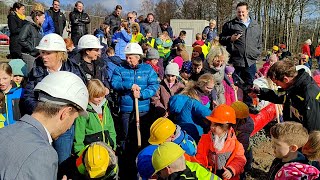 Spatenstich zum Neubau der Grundschule Wilnsdorf [upl. by Eytteb417]