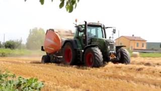 Fendt 716 con Gallignani GV520  Fendt 716 with Gallignani Baler GV520 [upl. by Aicrop418]