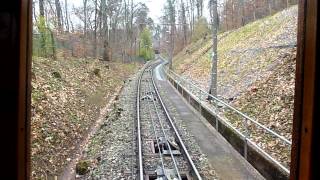 Bergfahrt mit der Standseilbahn in Stuttgart zum Waldfriedhof [upl. by Atnohs]