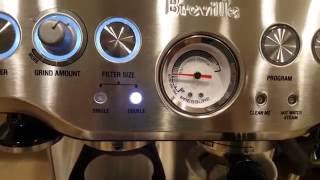 Breville BES870XL Barista Express Espresso Machine  ¡Review En Español [upl. by Nylcoj]