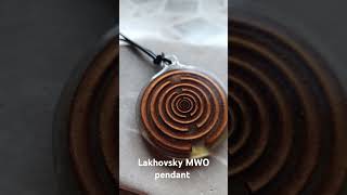 MultiWave Lakhovsky Oscillator MWO Copper powder Insert Amulet Necklace vibrationaltherapy [upl. by Stein]