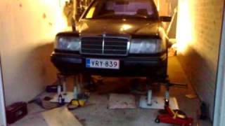 Mercedes 400E V8 NO EXHAUST sound check [upl. by Enimassej]