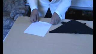 Halloween Napkin Folding  The Count Dracula Fold  Luigis Napkin Folding Tutorials No 1 [upl. by Fugate]