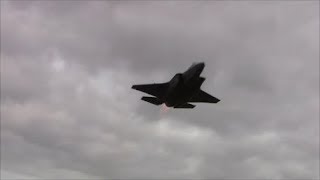 Abbotsford Airshow 2017  RNLAF F35 Unrestricted Climb on departure day [upl. by Masterson454]