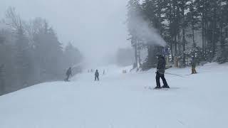 Snowshoe Mountain West Virginia Great Skiing In Snowstorm March 2024 [upl. by Rudelson53]