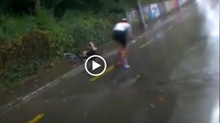 Dutch Cyclist Muriel Furrer Crash Video 🔴 AIRLIFTED After CRITICAL HEAD INJURY 🚨🚁  Muriel Furrer [upl. by Ojytteb]