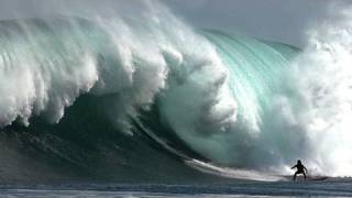 The Worlds Largest Canoe HUGE MASSIVE GIGANTIC  Esquif Miramichi [upl. by Telrats]