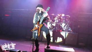 BLACK LABEL SOCIETY • Black Mass • Black Label Bash • Dallas Texas • 2009 PIT POV HD [upl. by Bak]