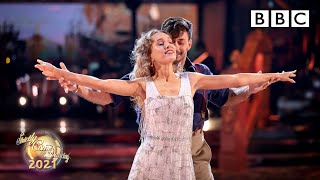 Rose AylingEllis and Giovanni Pernice Foxtrot to Roses Theme from Titanic ✨ BBC Strictly 2021 [upl. by Dagney816]