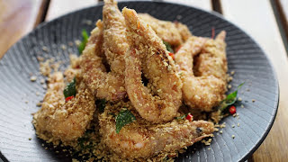 Easiest Zi Char Cereal Prawns Recipe  麦片虾 [upl. by Velda]