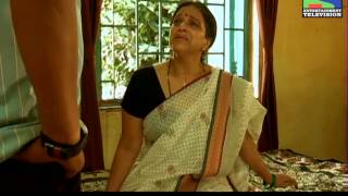 Mysterious death of Rt Constable Prajapatis Daughter Divya  Episode 196  29th December 2012 [upl. by Jb]