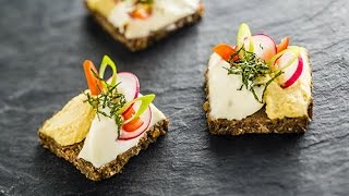 Zakouskis au Maredsous Chèvre et Houmous [upl. by Bevers]