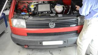 Opening the grille of a VW T4 transporter [upl. by Trever]