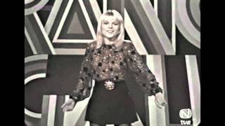 France Gall  Poupée de cire poupée de son TVE 1971 restaurée [upl. by Atiuqer]