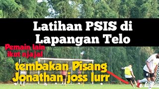 Latihan tendangan plesing Jonathan Cantillana PSIS [upl. by Cowden]