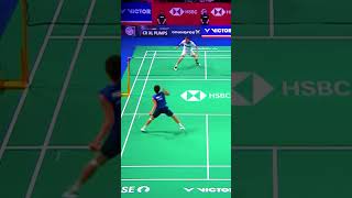 No one expected this Badminton Shot by Viktor Axelsen badminton viktoraxelsen kentomomota [upl. by Chong873]