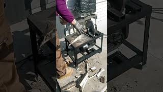 The process of wood spillting goodtools short [upl. by Anayi]