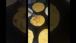 BREADS  शादी वाले शानदार मक्के गेहूँ के पराँठे और गेहूँ की रोटी  Smalley Kitchen  Sangeeta Madan [upl. by Enattirb824]