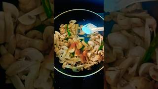 Mushroom Curry Easy Mushroom Gravy Recipe food shortsfeed shorts cooking mushroom [upl. by Gelman]