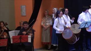 Musique traditionnelle provençale et orchestre Rode de Basse Provence [upl. by Kerianne]