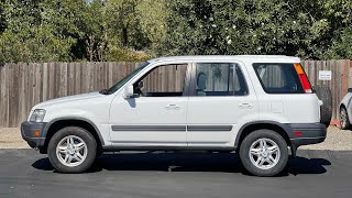 For Sale 2000 Honda CRV 5speed 4WD Taffeta White [upl. by Nahgiem]